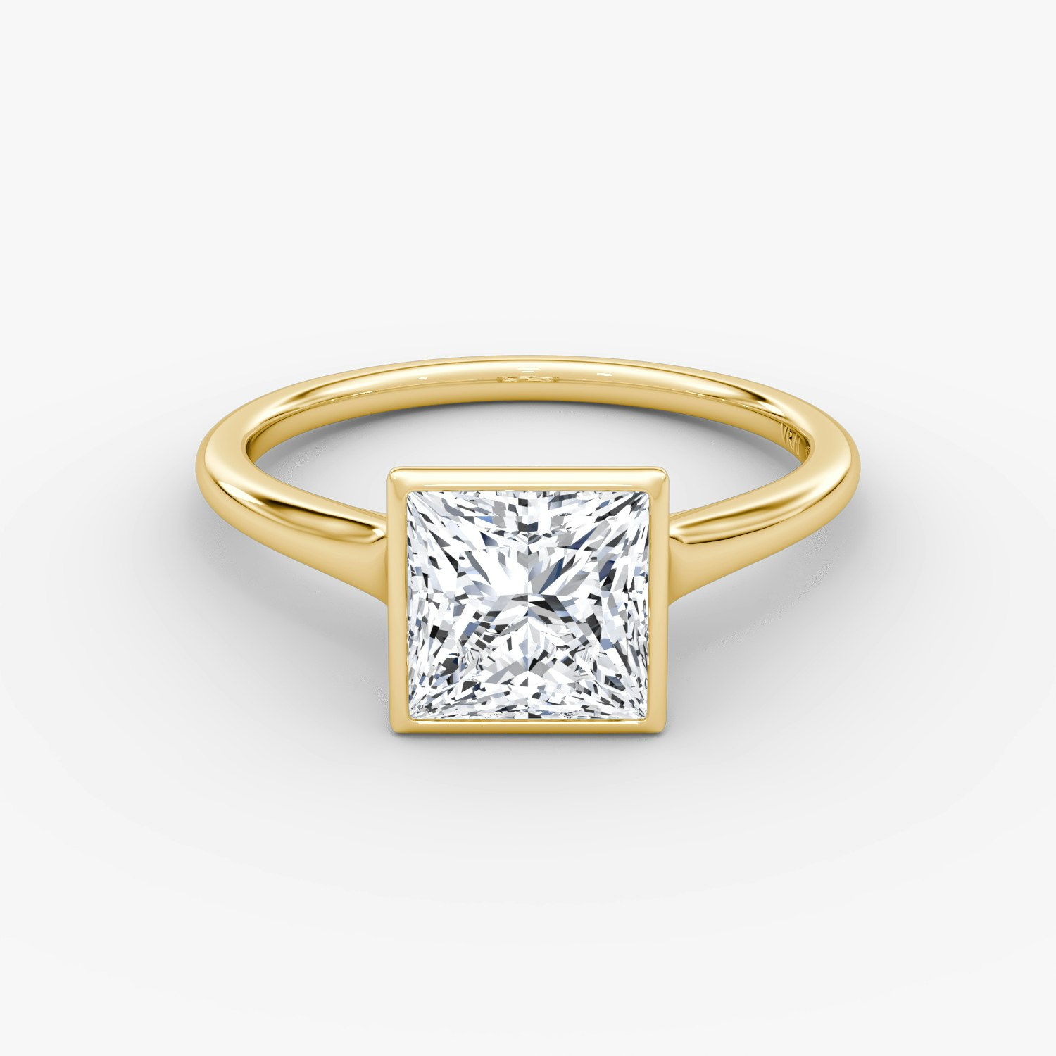 Flat Edge Bezel Princess Engagement Ring | 18k Yellow Gold