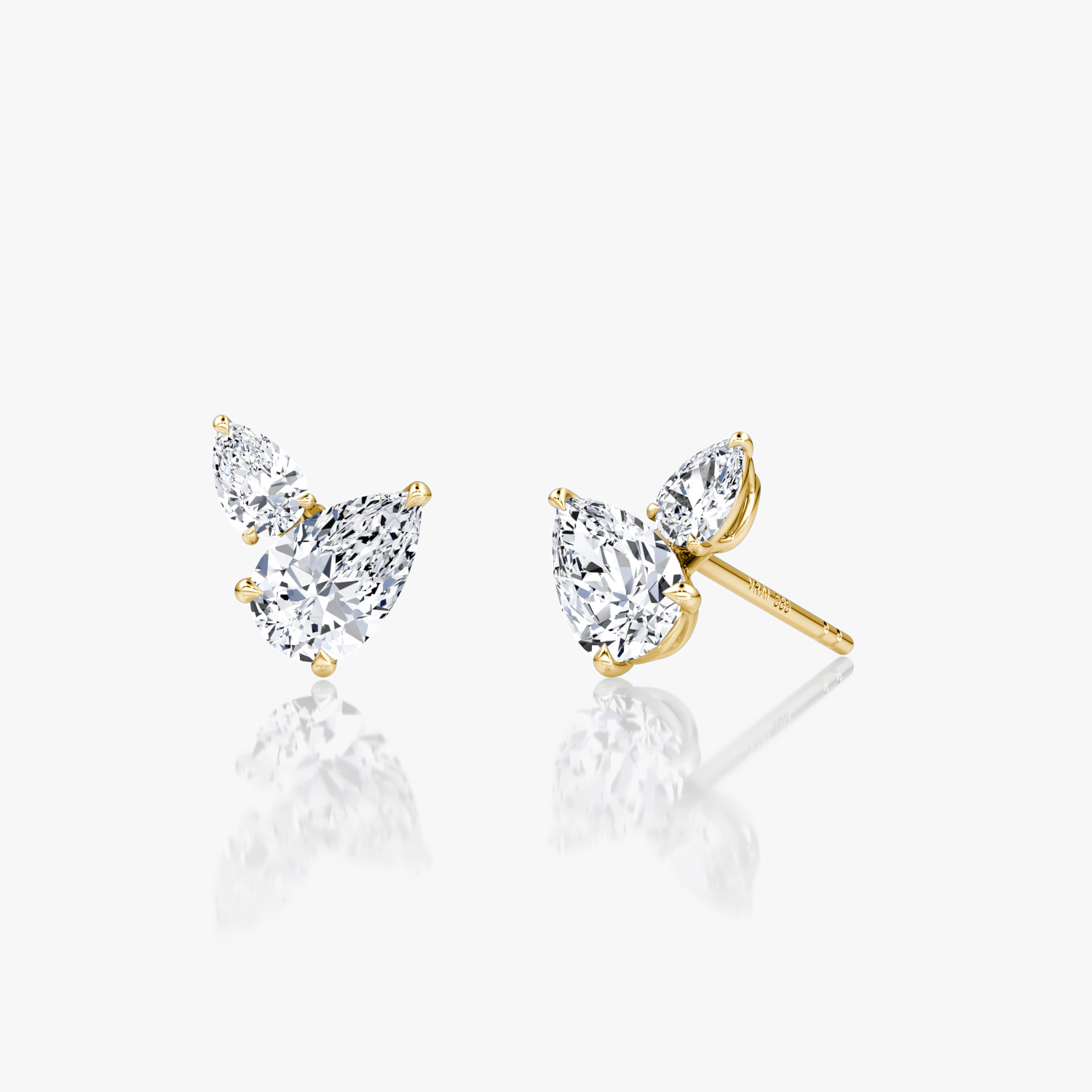 VRAI Toi et Moi Echo Stud Pear Earrings | 14k Yellow Gold