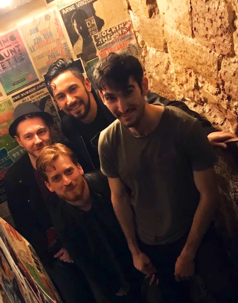 Cat Rodeo rock band at concert Le Truskel