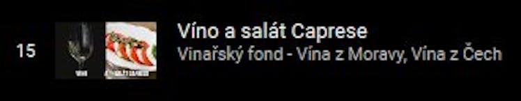 Víno a salát Caprese 