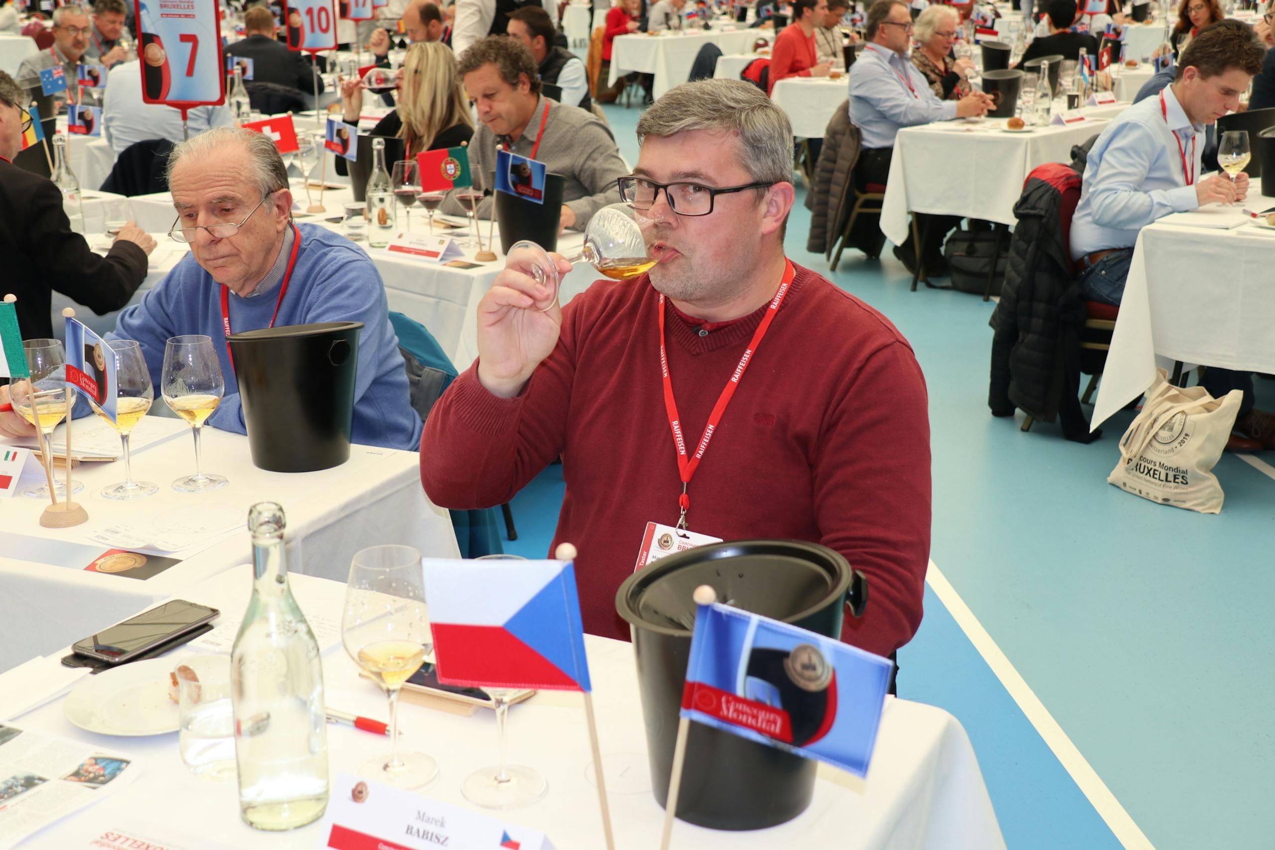 Ing. Marek Babisz, hlavní sommelier NVC ČR, který se často účastní hodnocení mezinárodních vín za Českou republiku