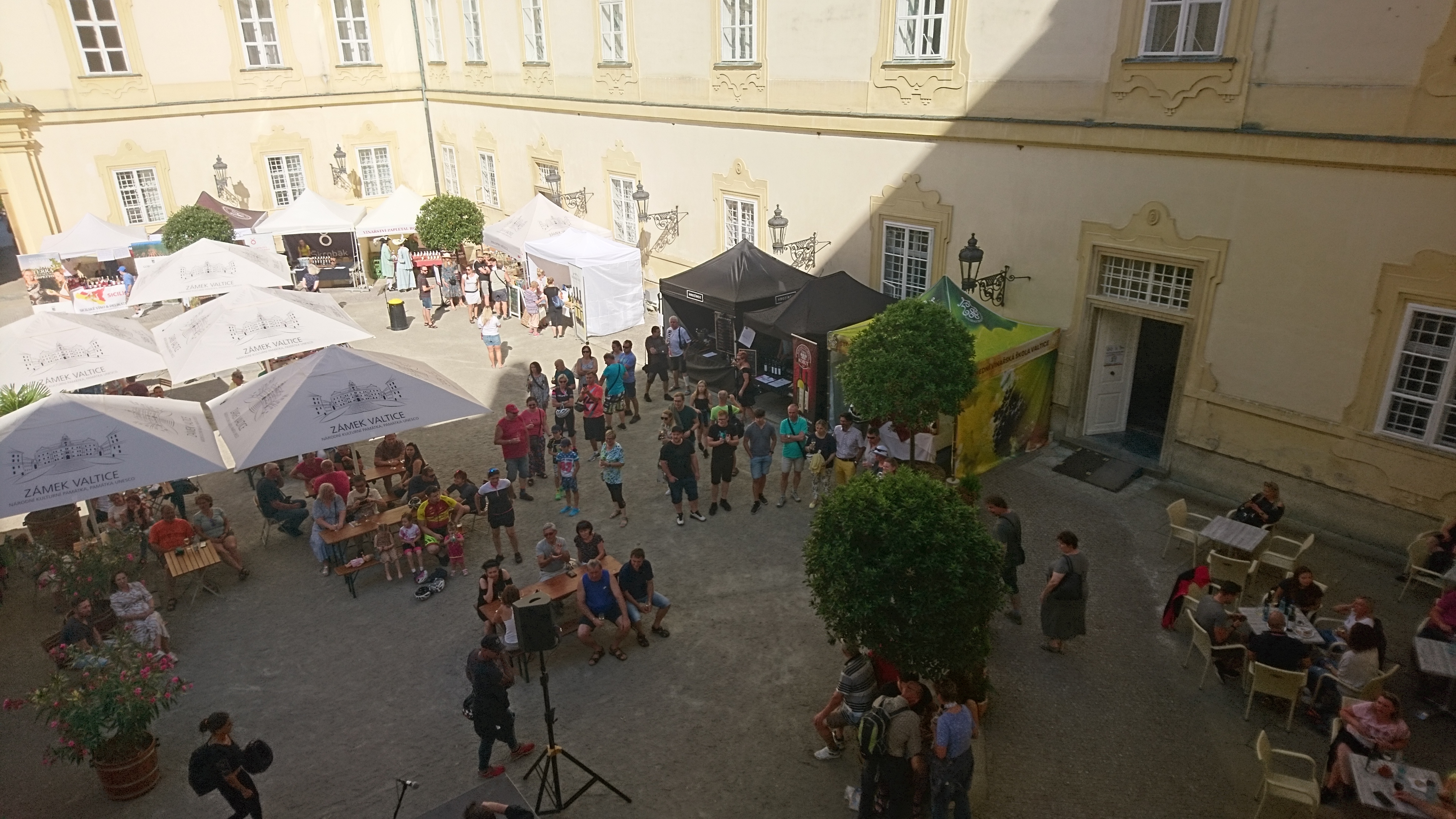 Letní pití vína a food festival | Valtice | 5. 7. - 6. 7. 2023