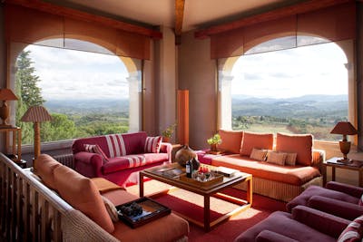 The Belvedere living room, with a 360-view of Chianti