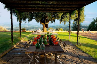 The patio offers a beatiful view on the hills during lunch time