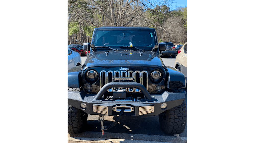 What the Duck Is Jeep Ducking? Craze Sweeps Across Jeep Community