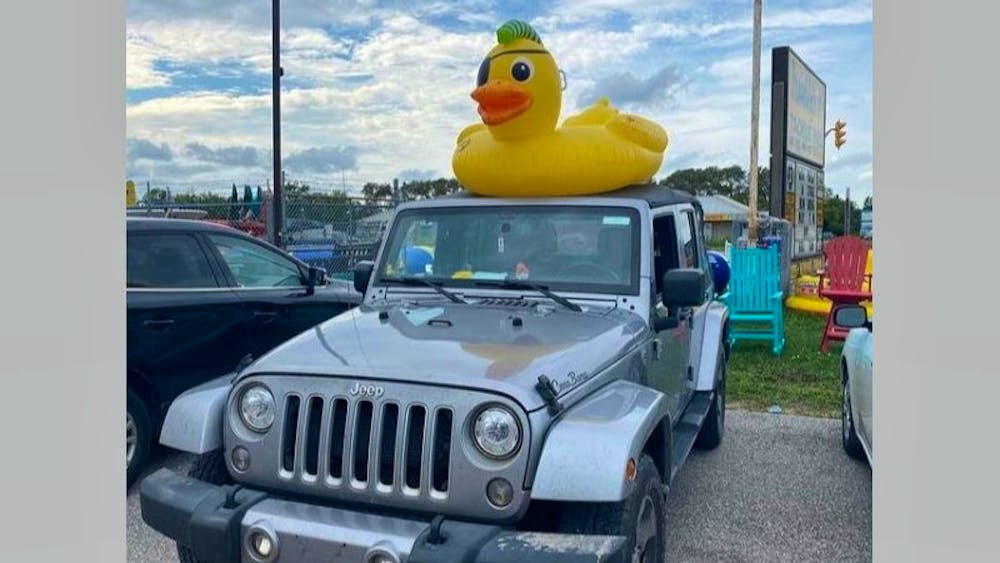 What the Duck Is Jeep Ducking? Craze Sweeps Across Jeep Community