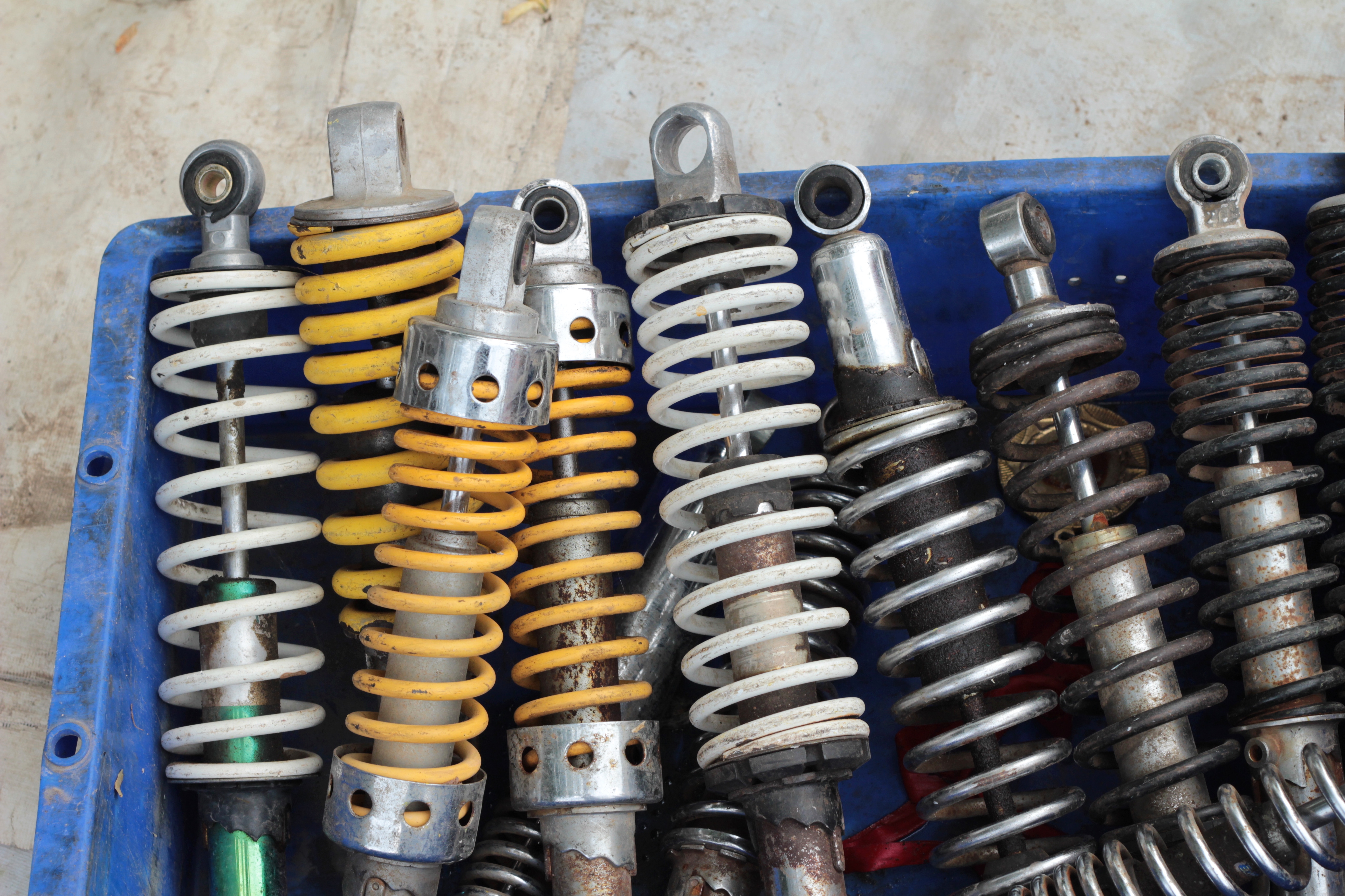 How Much Does It Cost To Replace Your Shocks or Struts - Car Talk