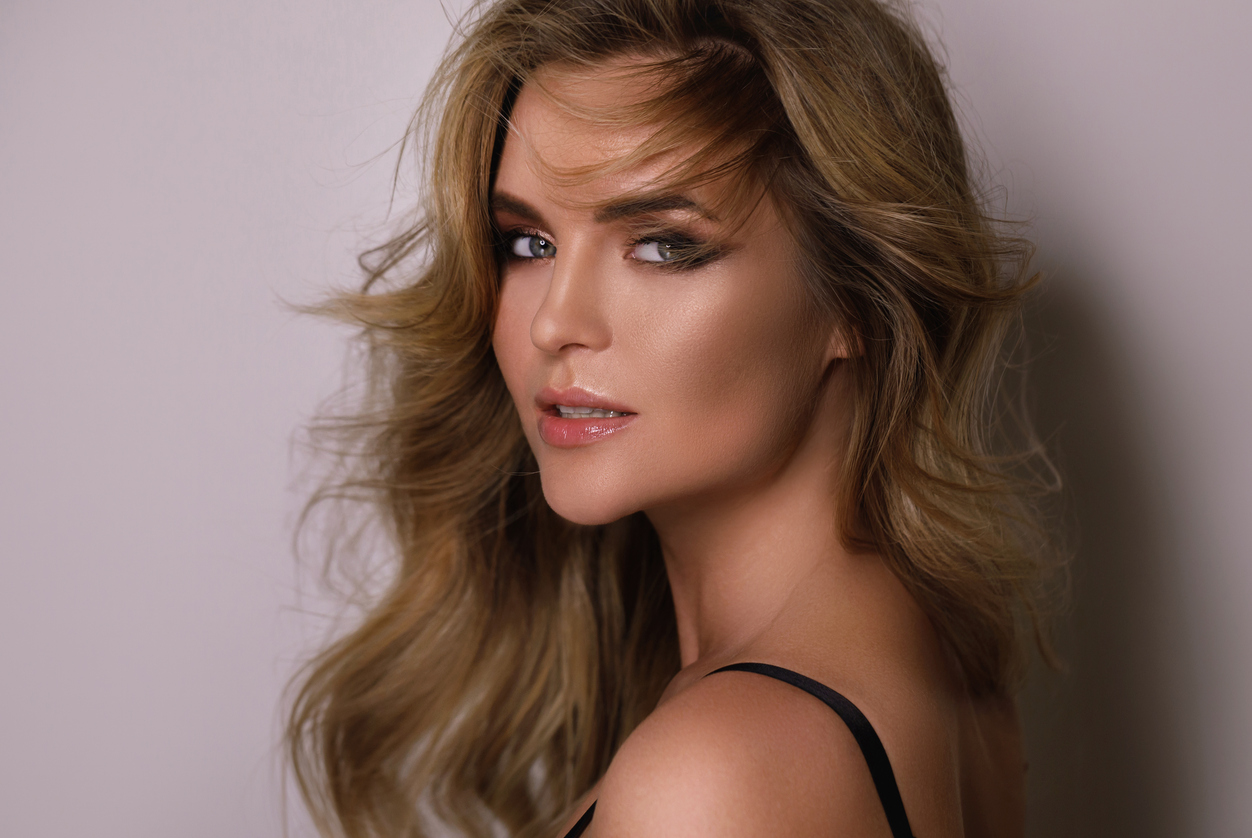 Dr. Morrissette Facial Cosmetic Surgeon Blog | Chin Augmentation and Facial Balance: Introduction to Genioplasty and Custom Implants