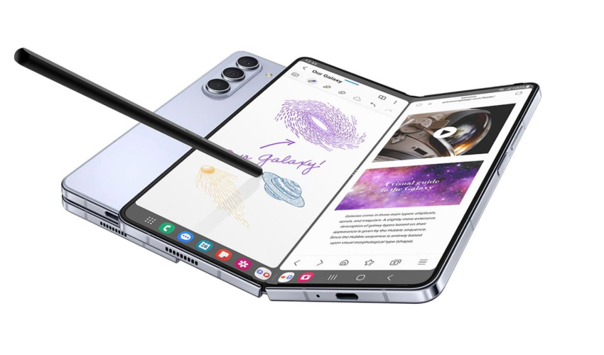 Image of the new Z Fold 5 with an example of split screen multitask view