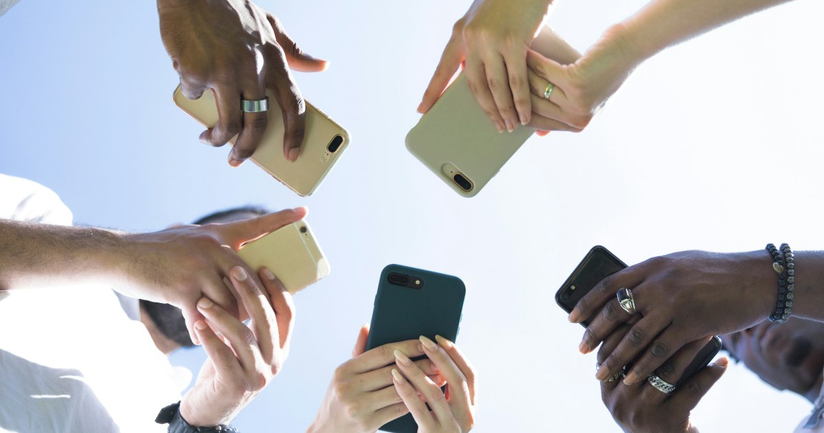 Are Phones Environmentally Friendly? Let’s Break It Down