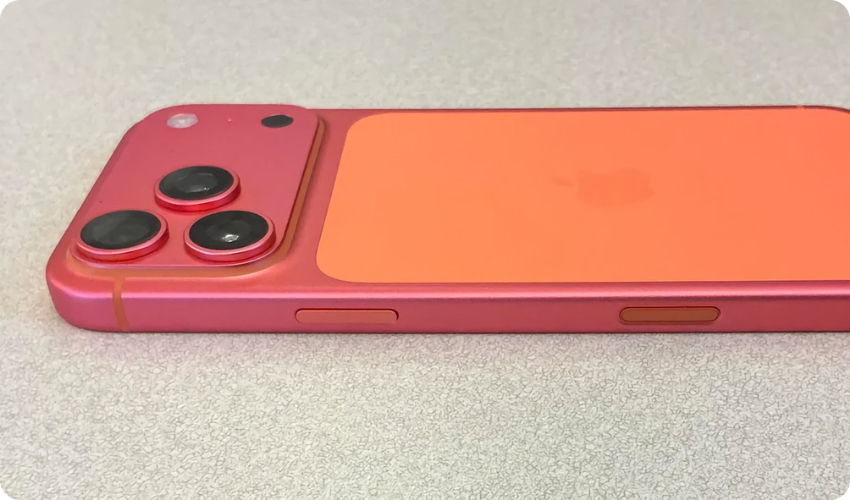 iPhone 17 Cosmic Orange colour change.