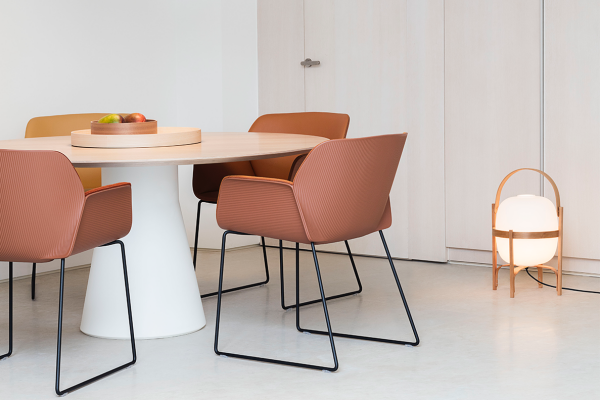 imagen de marca muebles Lara
