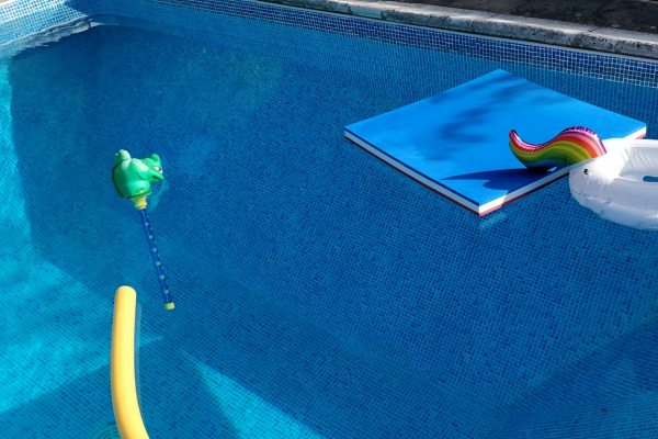 imagen de marca piscinaspool