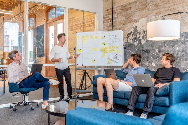 imagen de marca escuela europea de empresa