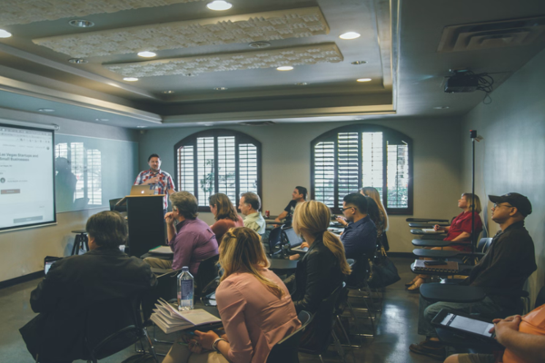 imagen de marca aranda formación
