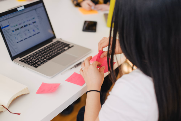 imagen de marca instituto exon