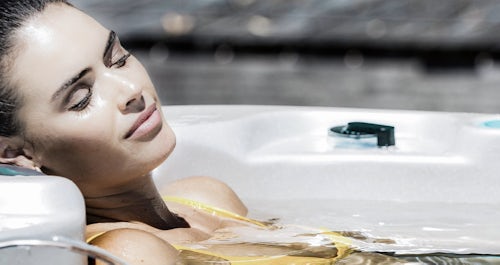 Reducing stress with a spa and natural therapies