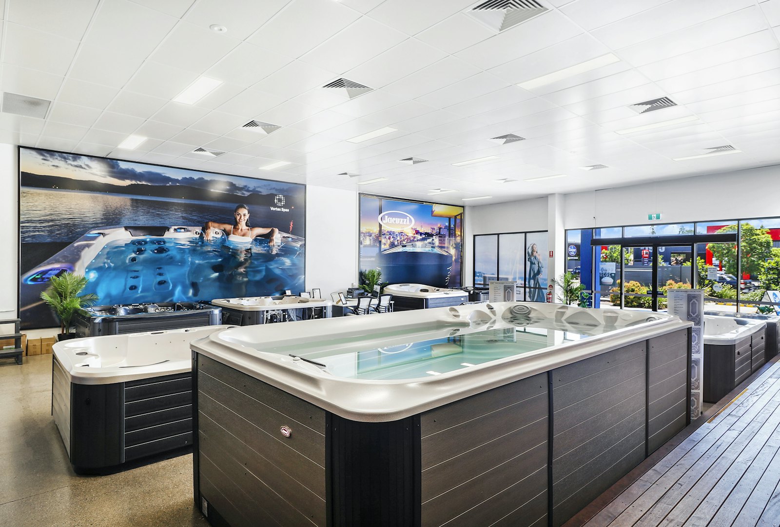 Spa World North Lakes