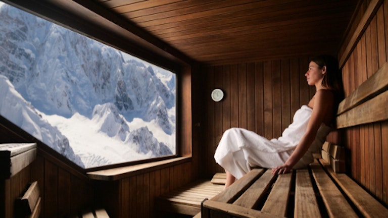 Traditional Steam Sauna vs Infrared Sauna