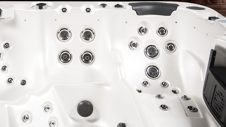 Nitro spa shell