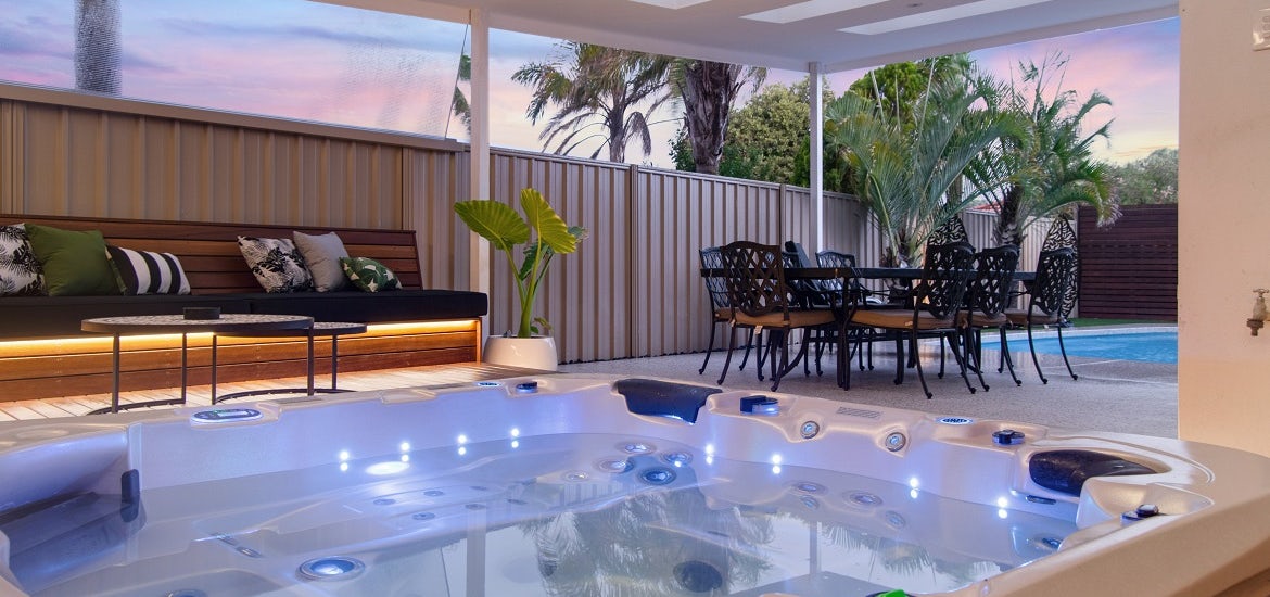 Spa pool regulations in Australia hero