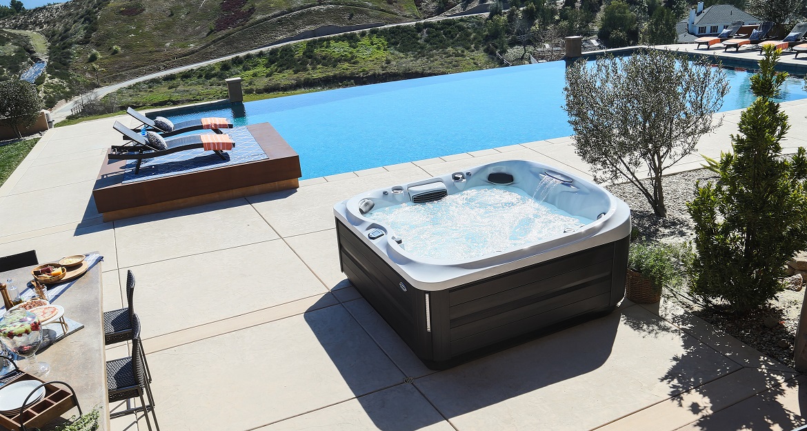 Spa and swimming pool ideas