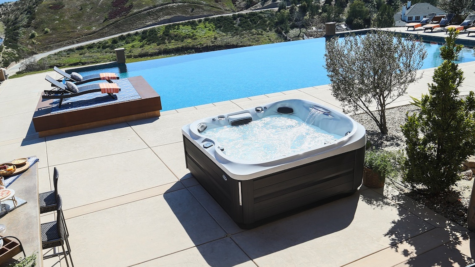 Spa and swimming pool ideas