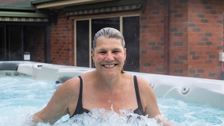 Swimming in a swim spa