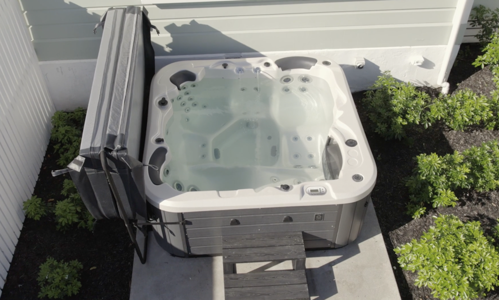 Spa Pool Shell | Care Guide | Spa World Australia