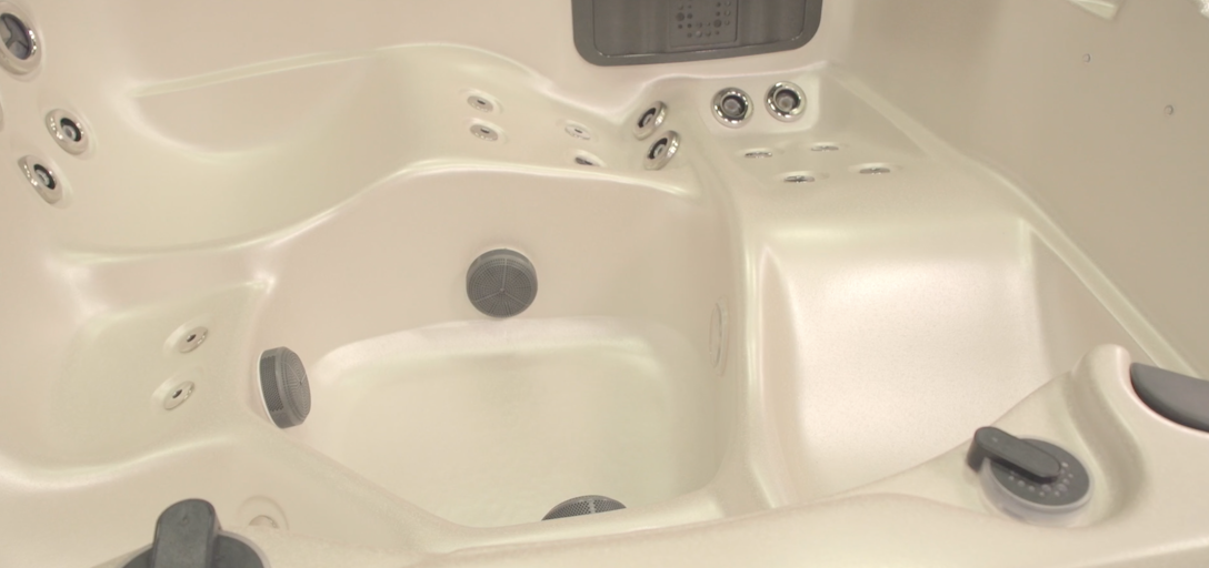 How to Clean Your Acrylic Spa Shell | Spa World NZ