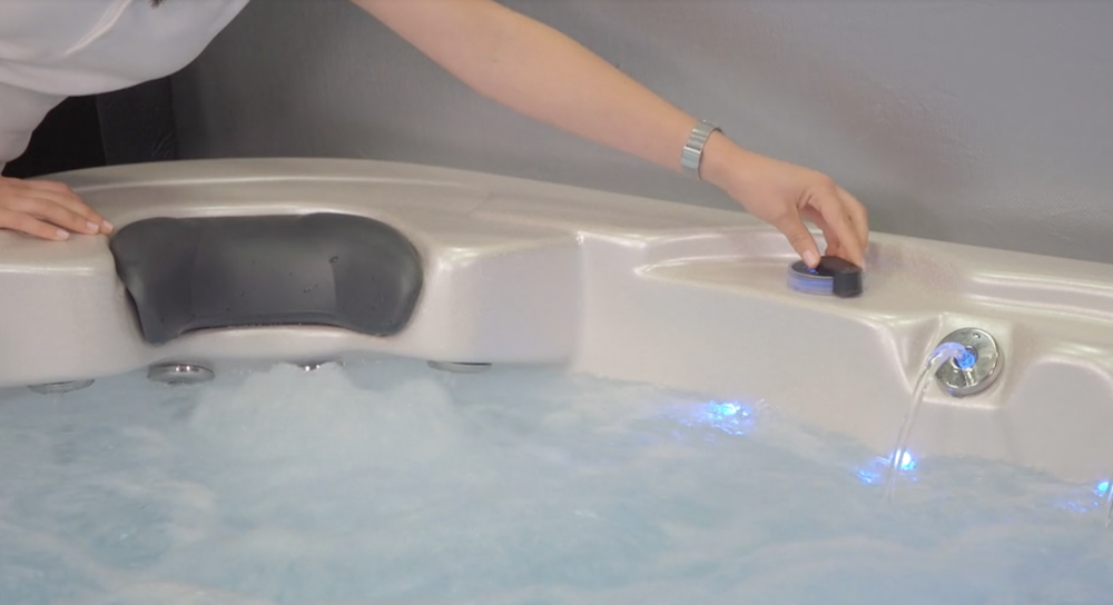Vortex™ Spa Controls and Features I User Guide