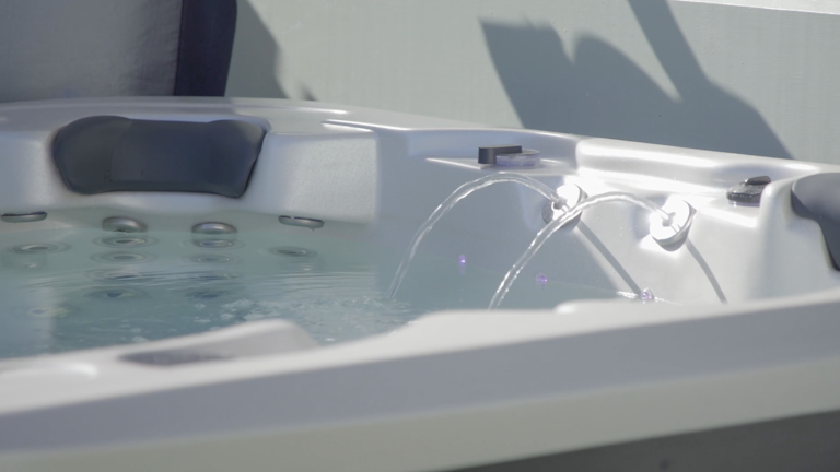 Acrylic spa shell