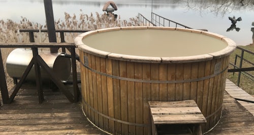 Best hot tubs in New Zealand hero