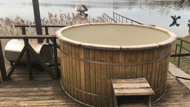 Wood-fired hot tub