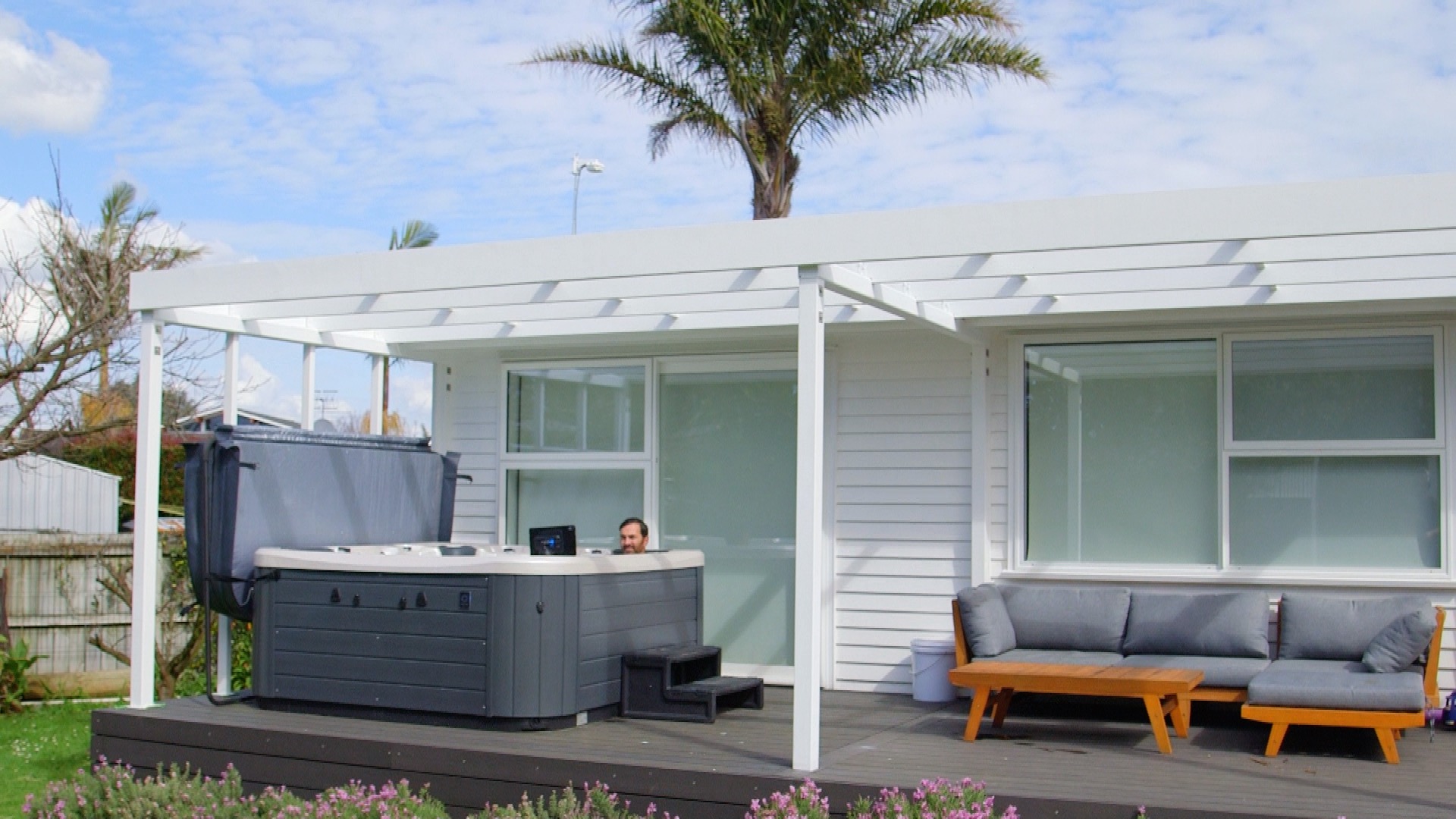 Pergola and gazebo building regulations hero