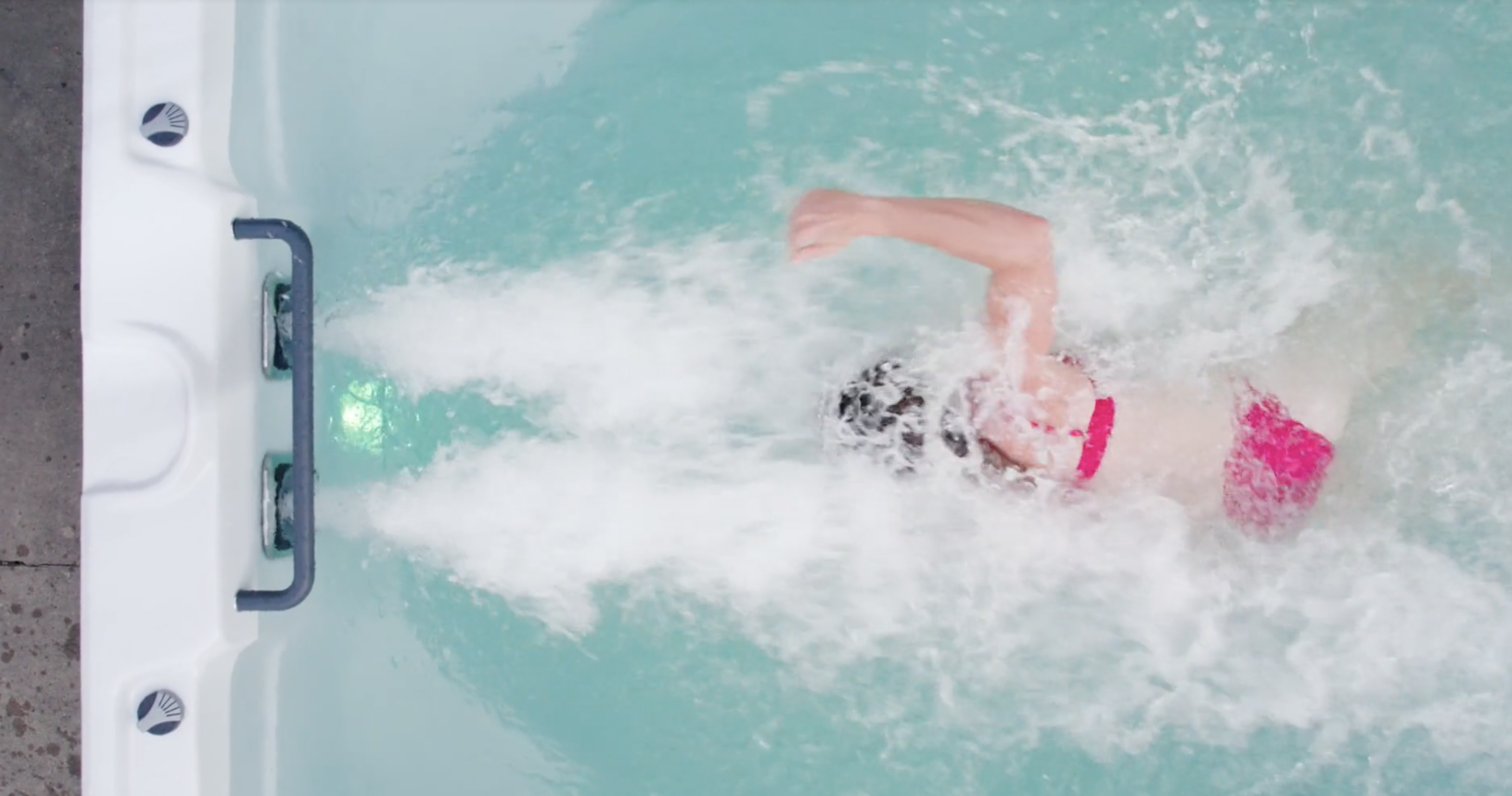 horizontal aqua fitness