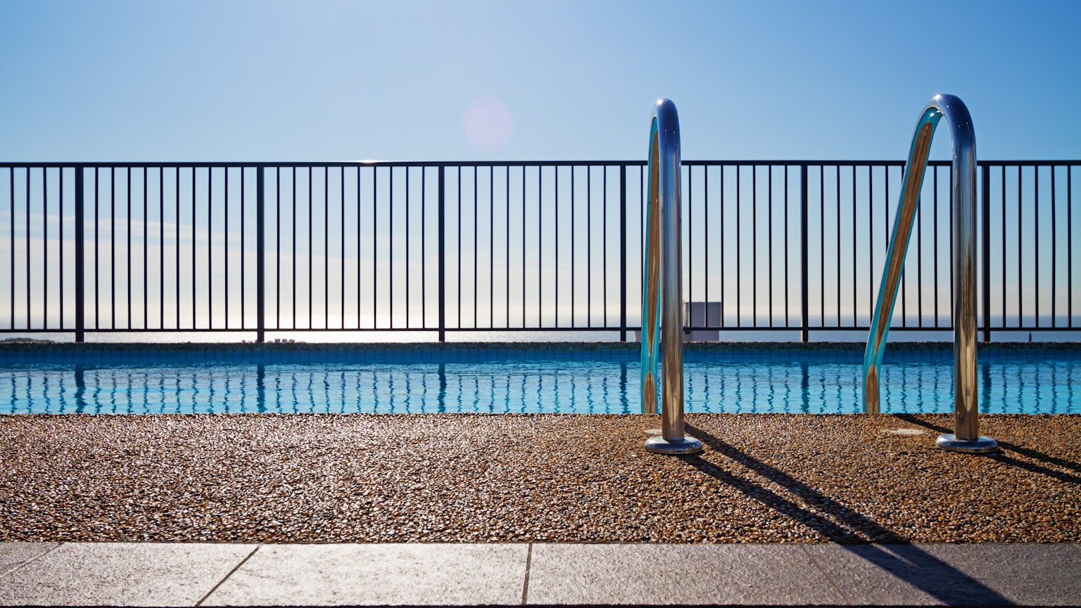 swimming pool fence