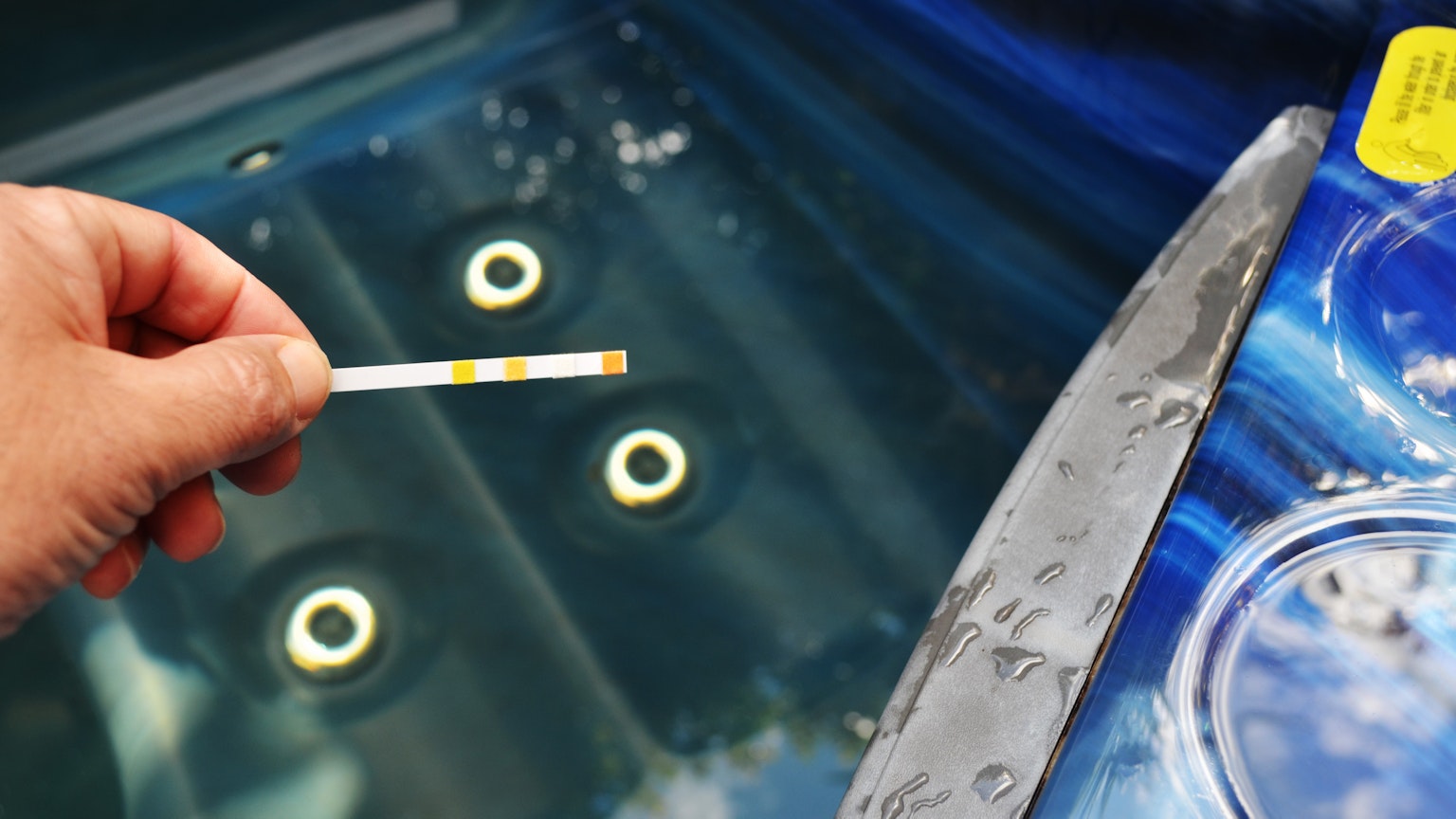 hot tub maintenance