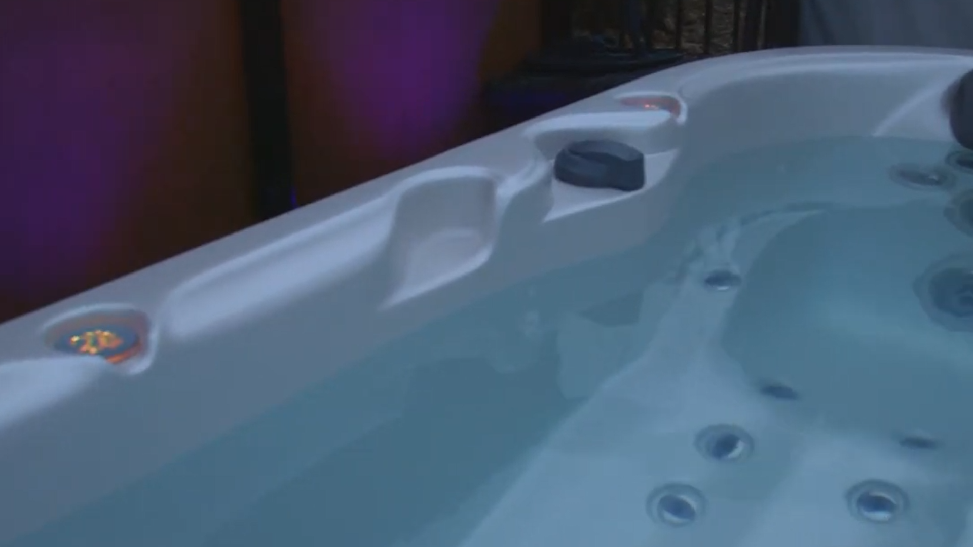 jacuzzi lighted cup holders