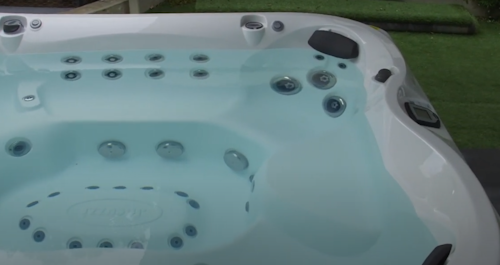 jacuzzi j-495 spa