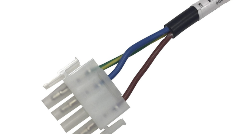 AMP connection of a spa blower