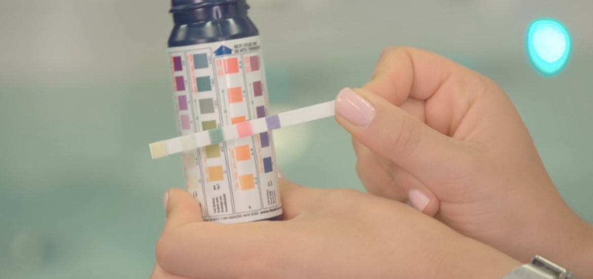 testing spa water alkalinity and pH
