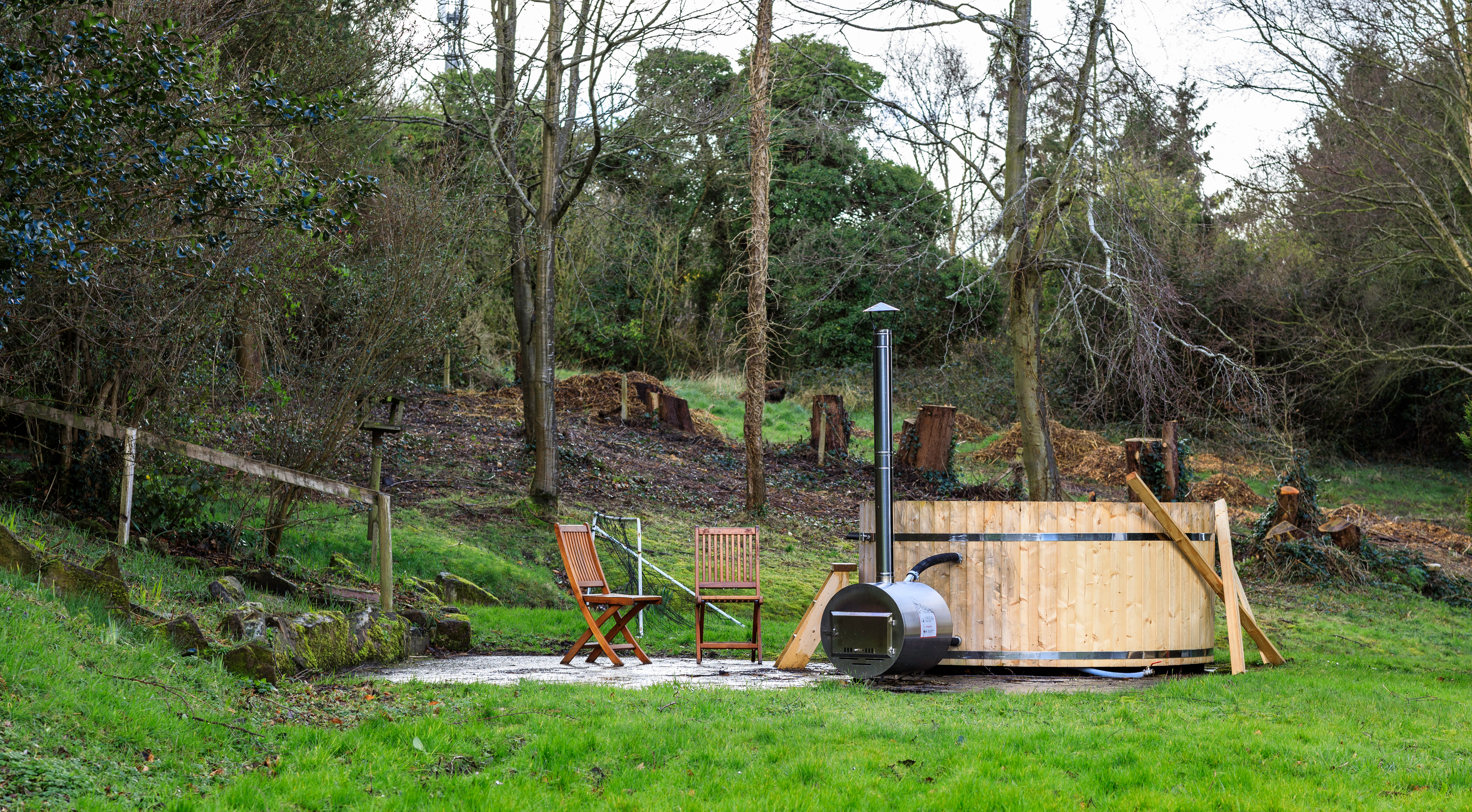 Wood fired hot tub Pros & Cons Spa World NZ