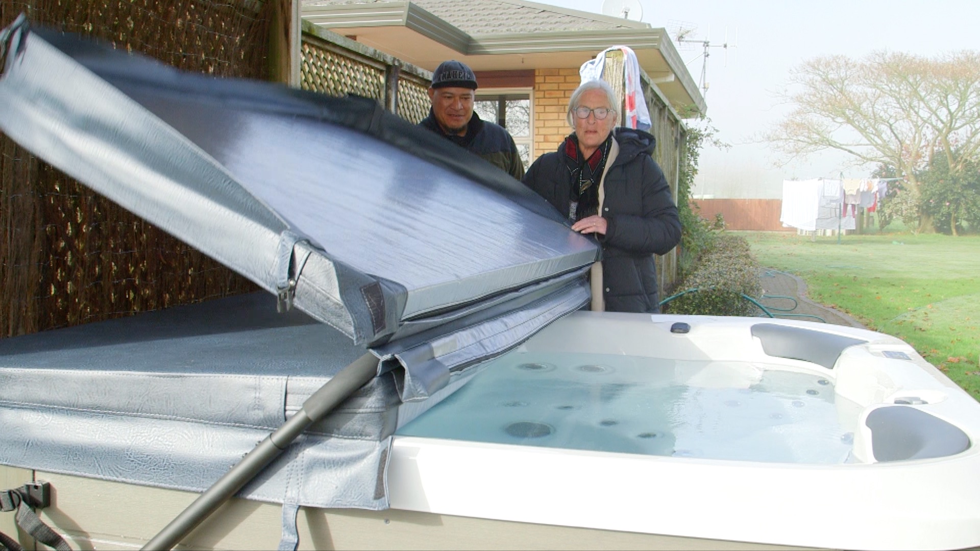 How to Fill Your Fisher™ Spa with a Single Filter