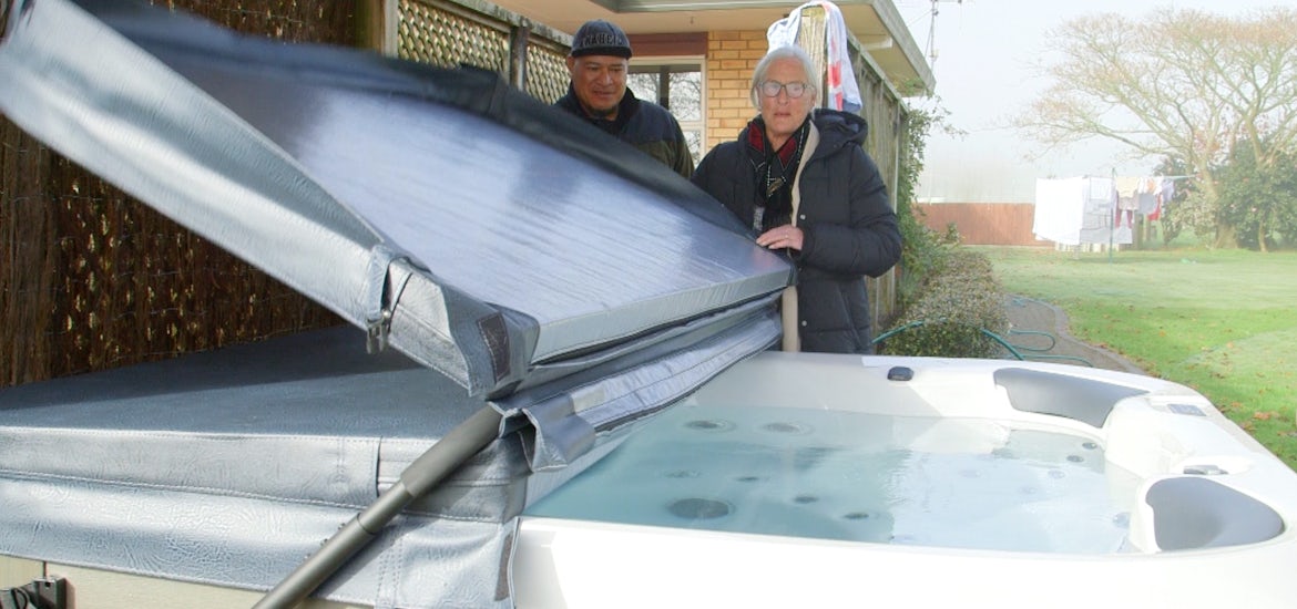 How to Fill Your Fisher™ Spa with a Single Filter