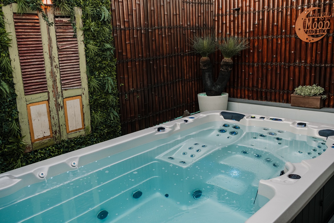 Aquagym swim spa inground in deck