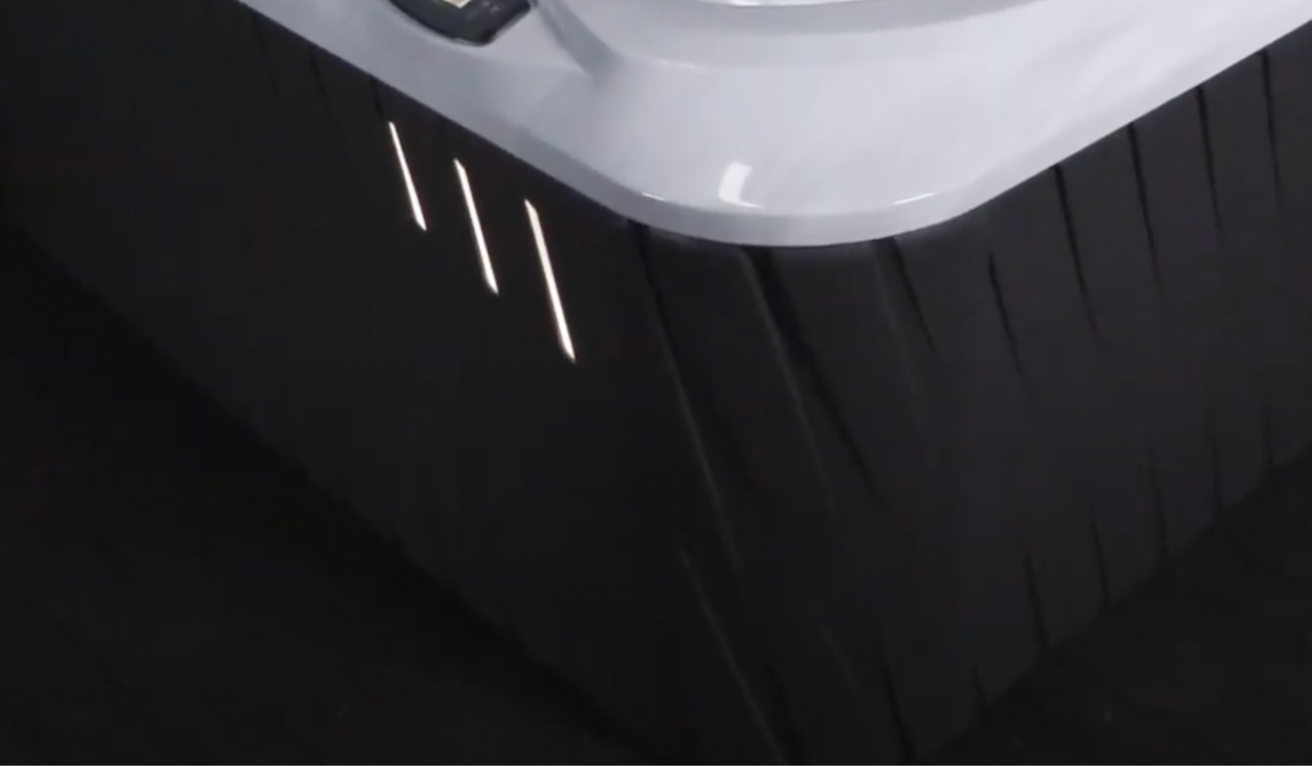 J-200s exterior lighting