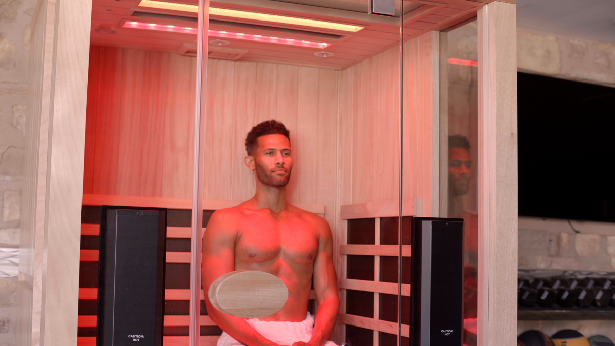 Jacuzzi Sauna Man relaxing