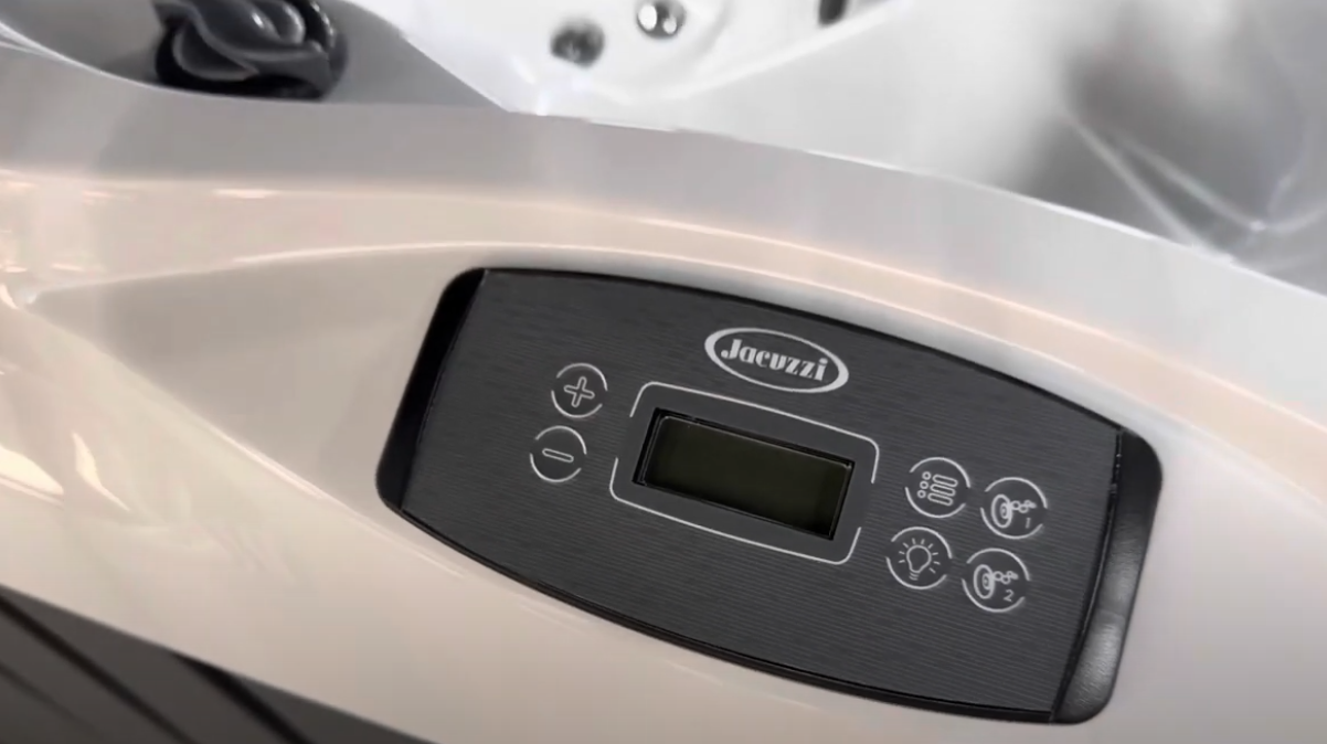 Jacuzzi J-200 2023 Model