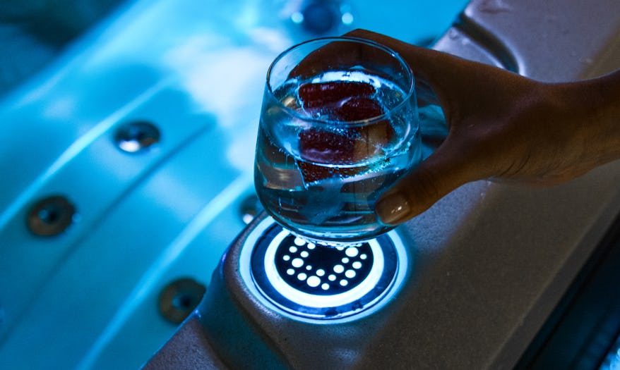 Hydroglow Illuminated drink holders